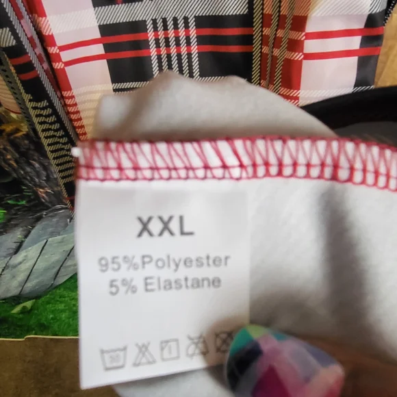 Plaid V-Neck Dress - Red and Black - Picture 4 of 4